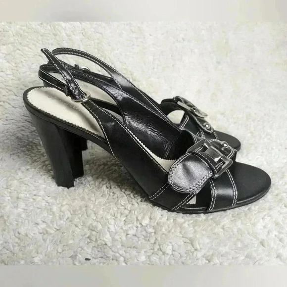 NATURALIZER Women sandals size 10 color black Like New  condition! - Picture 8 of 10